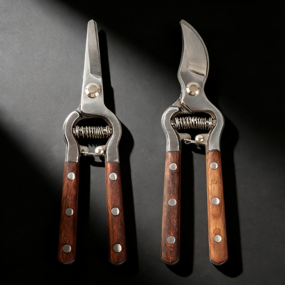 Gardening Tools Vintage - Vintage Wooden Handle Garden Pruning Shears