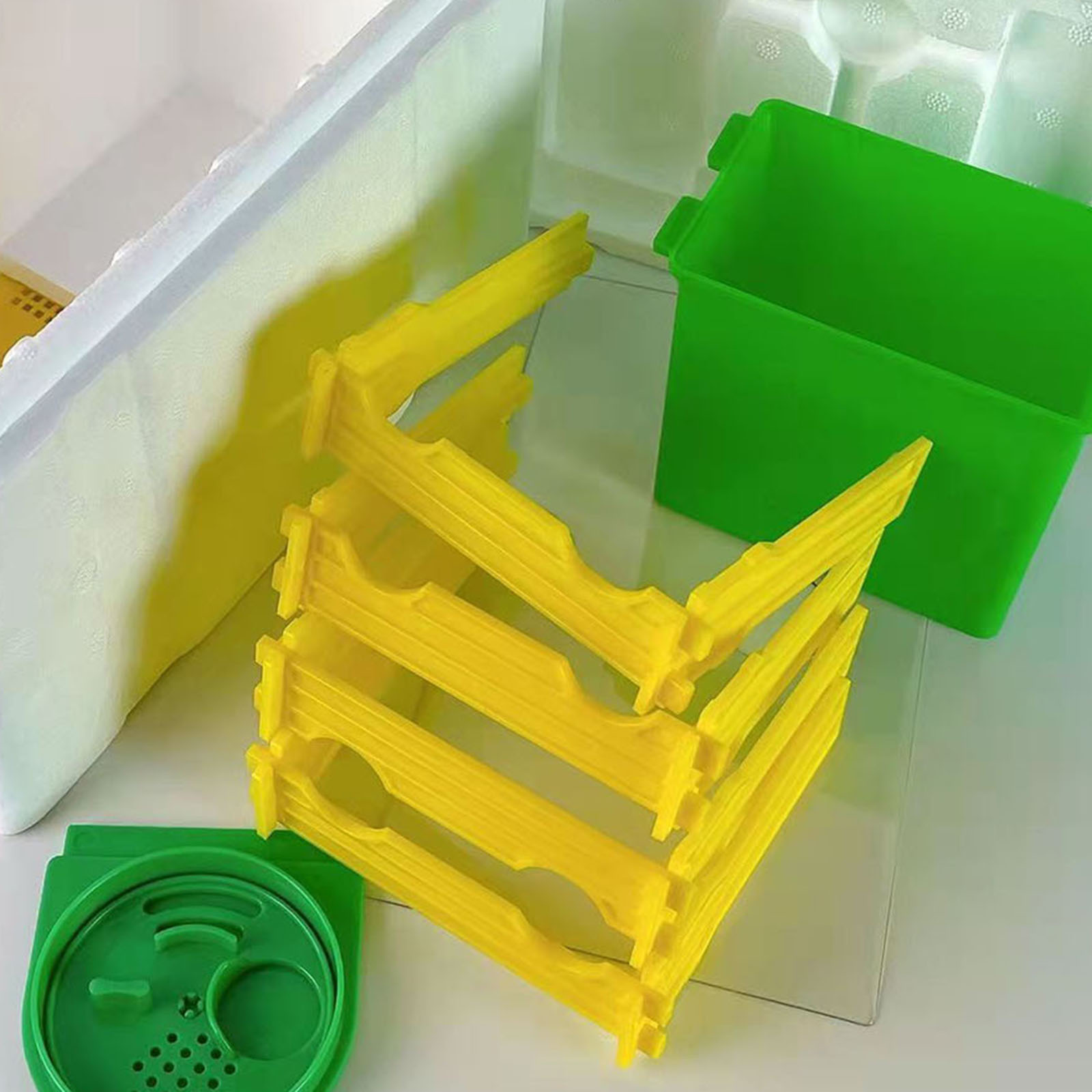 Beekeeping Queen Breeding Kit  - огляд і ціна Gardening Tools Essential