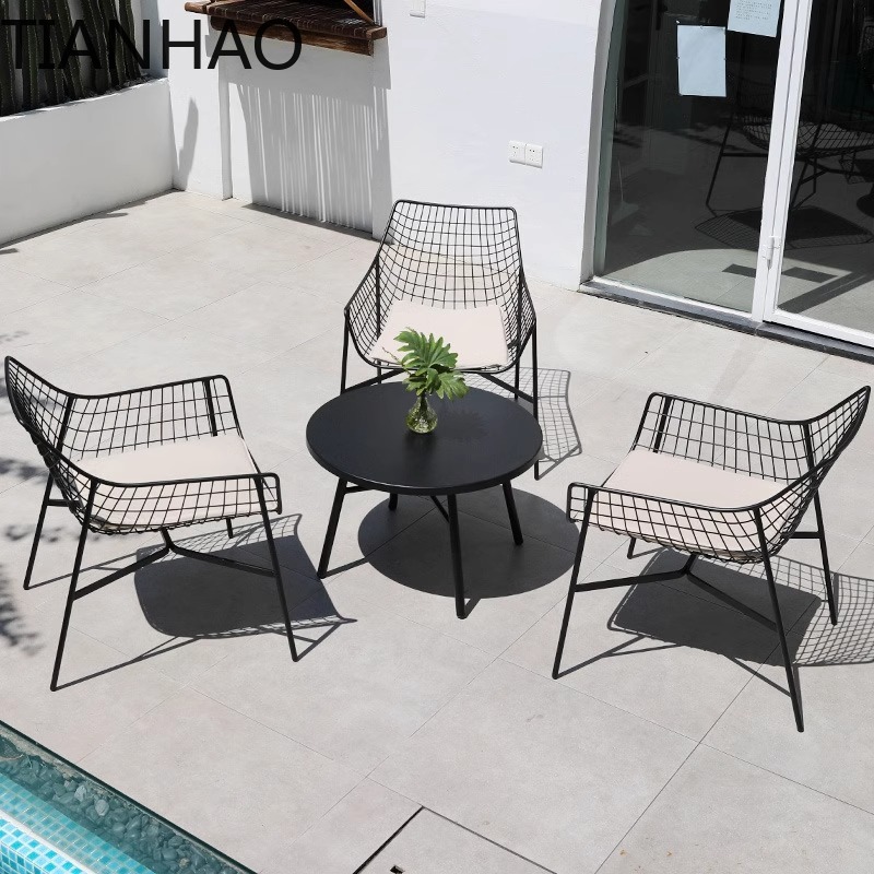 Outdoor Metal Table and Kit Co - огляд і ціна Gardening Tools Kit For Sale